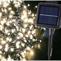 Solar garland with 560 cold LED lights, 10 meters long, programmable for outdoor use.