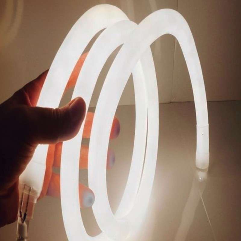 Direct 220V LED neon with 270º opening, dimmable and for outdoor use