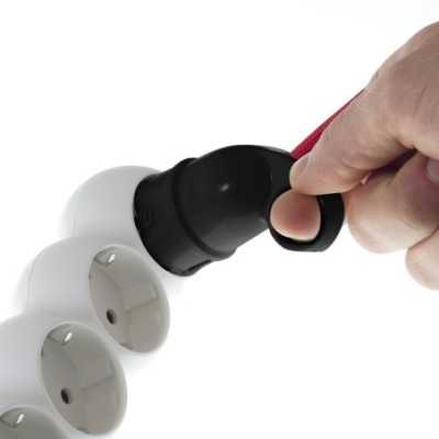 Rubber Schuko type plug 10/16A black color