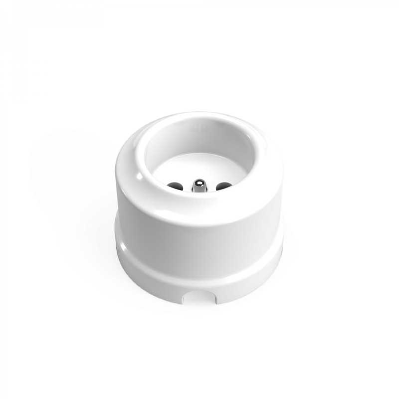 Porcelain socket with French outlet