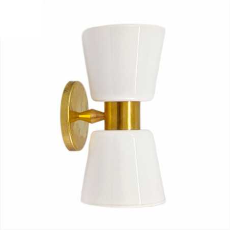 Brass wall light with double light source and white lampshade