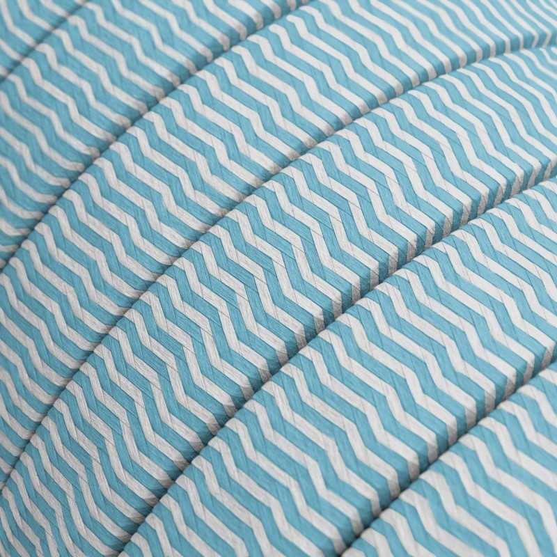 Turquoise zigzag outdoor garland flat cable